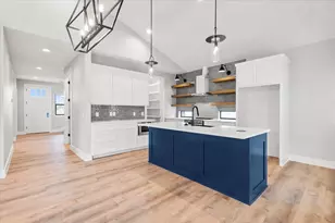 205 N Ave, Johnson City, TX 78636 - Photo 9