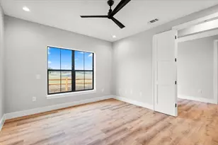 205 N Ave, Johnson City, TX 78636 - Photo 15