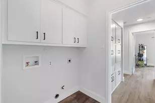 7503 Berkman Dr, Austin, TX 78752 - Photo 31