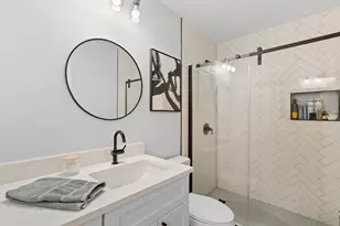 7503 Berkman Dr, Austin, TX 78752 - Photo 25