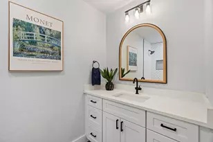 7503 Berkman Dr, Austin, TX 78752 - Photo 29