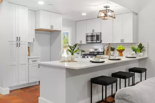 7503 Berkman Dr, Austin, TX 78752 - Photo 11