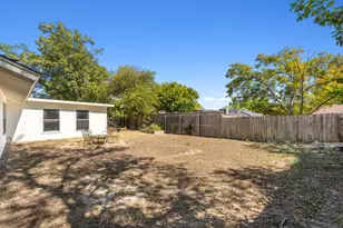 7503 Berkman Dr, Austin, TX 78752 - Photo 33