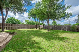2913 Clinton Pl, Round Rock, TX 78665 - Photo 29