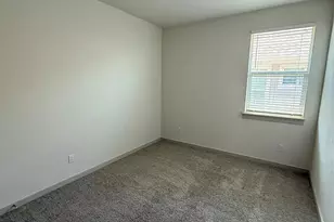 400 Barton Creek Ln, Hutto, TX 78634 - Photo 15