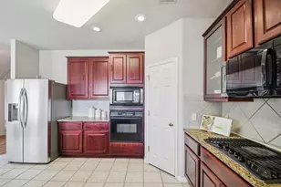 1003 Ambrose Dr, Pflugerville, TX 78660 - Photo 7