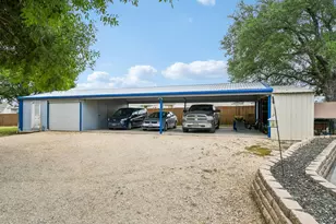 550 C.Bud Stockton Loop, Jarrell, TX 76537 - Photo 37