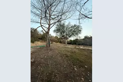 902 Yaupon Valley Road, West Lake Hills, TX 78746 - Photo 1