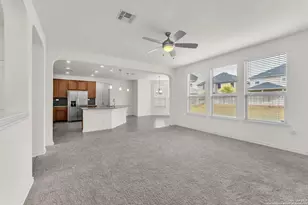 412 Deer Crest Dr, New Braunfels, TX 78130 - Photo 13