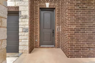 412 Deer Crest Drive, New Braunfels, TX 78130 - Photo 5