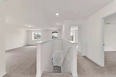 412 Deer Crest Drive, New Braunfels, TX 78130 - Photo 21