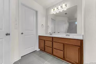 412 Deer Crest Dr, New Braunfels, TX 78130 - Photo 35