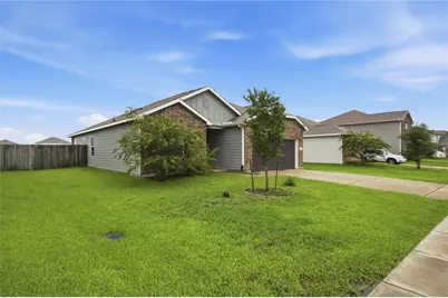 5002 Highland Springs Drive, Richmond, TX 77469 - Photo 3