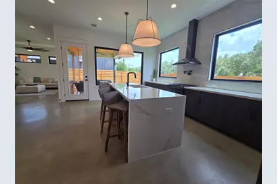 5301 Grover Avenue, Austin, TX 78756 - Photo 3