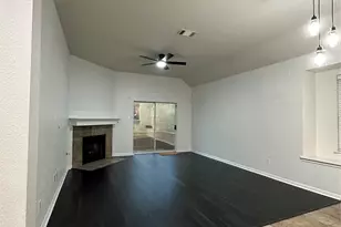 13105 Appaloosa Chase Dr, Austin, TX 78732 - Photo 17