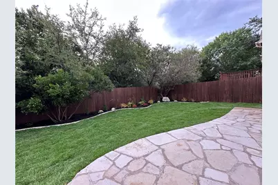 13105 Appaloosa Chase Drive, Austin, TX 78732 - Photo 7