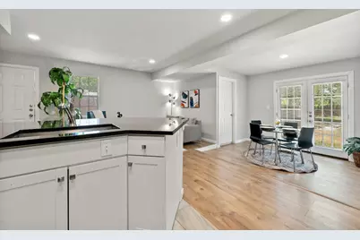 1312 E 52nd Street #B, Austin, TX 78723 - Photo 5