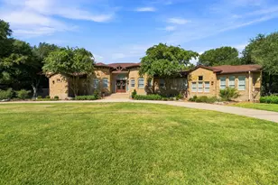 2308 Walsh Dr, Round Rock, TX 78681 - Photo 3