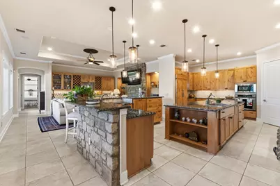 2308 Walsh Drive, Round Rock, TX 78681 - Photo 11