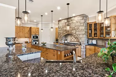 2308 Walsh Drive, Round Rock, TX 78681 - Photo 13
