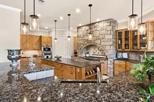 2308 Walsh Dr, Round Rock, TX 78681 - Photo 13