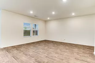 383 Sickle Loop, Kyle, TX 78640 - Photo 11