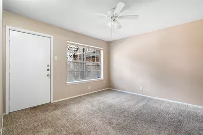 311 E 31 Street #107, Austin, TX 78705 - Photo 11