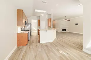 11001 Jockey Bluff Dr, Austin, TX 78748 - Photo 7
