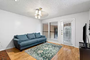 2110 Rio Grande St, Austin, TX 78705 - Photo 11