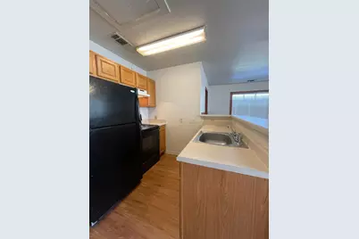 108 W Austin Street #B, Kyle, TX 78640 - Photo 5