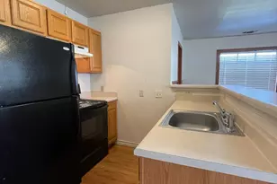 108 W Austin St, Kyle, TX 78640 - Photo 5
