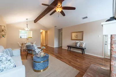 416 Village Lane, Buda, TX 78610 - Photo 9