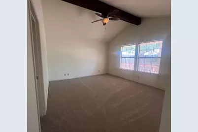 416 Village Lane, Buda, TX 78610 - Photo 5