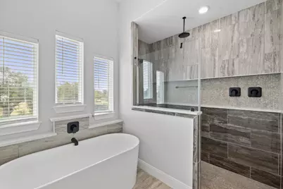 225 Spicewood Trails Drive, Spicewood, TX 78669 - Photo 17