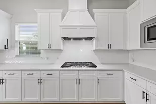 225 Spicewood Trails Dr, Spicewood, TX 78669 - Photo 11