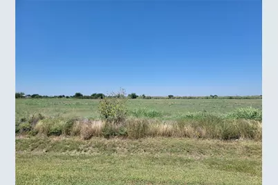 2315 Limmer Loop, Hutto, TX 78634 - Photo 5
