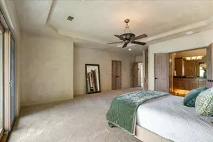 24736 Travis Lakeside Dr, Spicewood, TX 78669 - Photo 15