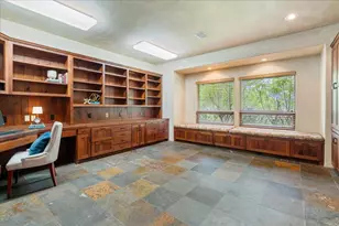 24736 Travis Lakeside Dr, Spicewood, TX 78669 - Photo 19