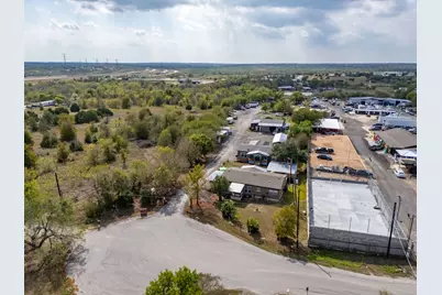 10811 San Jose Avenue, Del Valle, TX 78617 - Photo 11