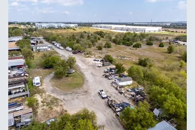 10811 San Jose Avenue, Del Valle, TX 78617 - Photo 17