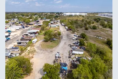 10811 San Jose Avenue, Del Valle, TX 78617 - Photo 19