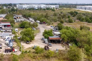 10811 San Jose Ave, Del Valle, TX 78617 - Photo 21