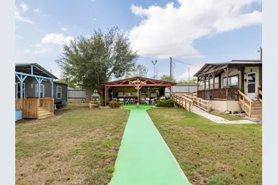 10811 San Jose Avenue, Del Valle, TX 78617 - Photo 9