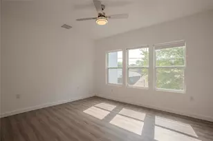 12500 Lamppost Ln, Austin, TX 78727 - Photo 15