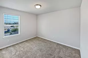 220 Sun Grv Trl, Georgetown, TX 78628 - Photo 5