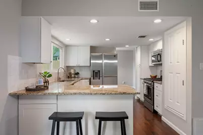 7102 Fred Morse Drive, Austin, TX 78723 - Photo 11