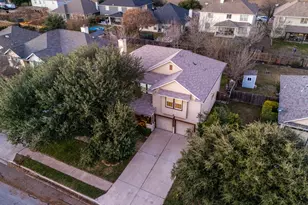 202 Holmstrom St, Hutto, TX 78634 - Photo 5