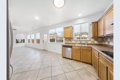 202 Holmstrom Street, Hutto, TX 78634 - Photo 19