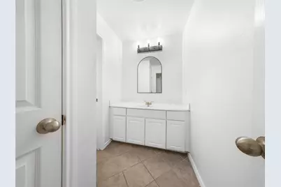 202 Holmstrom Street, Hutto, TX 78634 - Photo 33