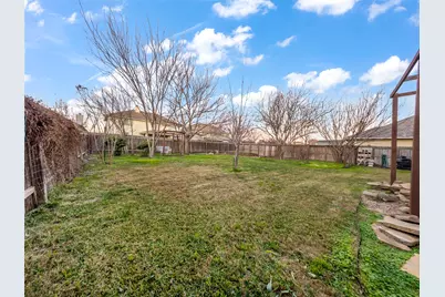 202 Holmstrom Street, Hutto, TX 78634 - Photo 35